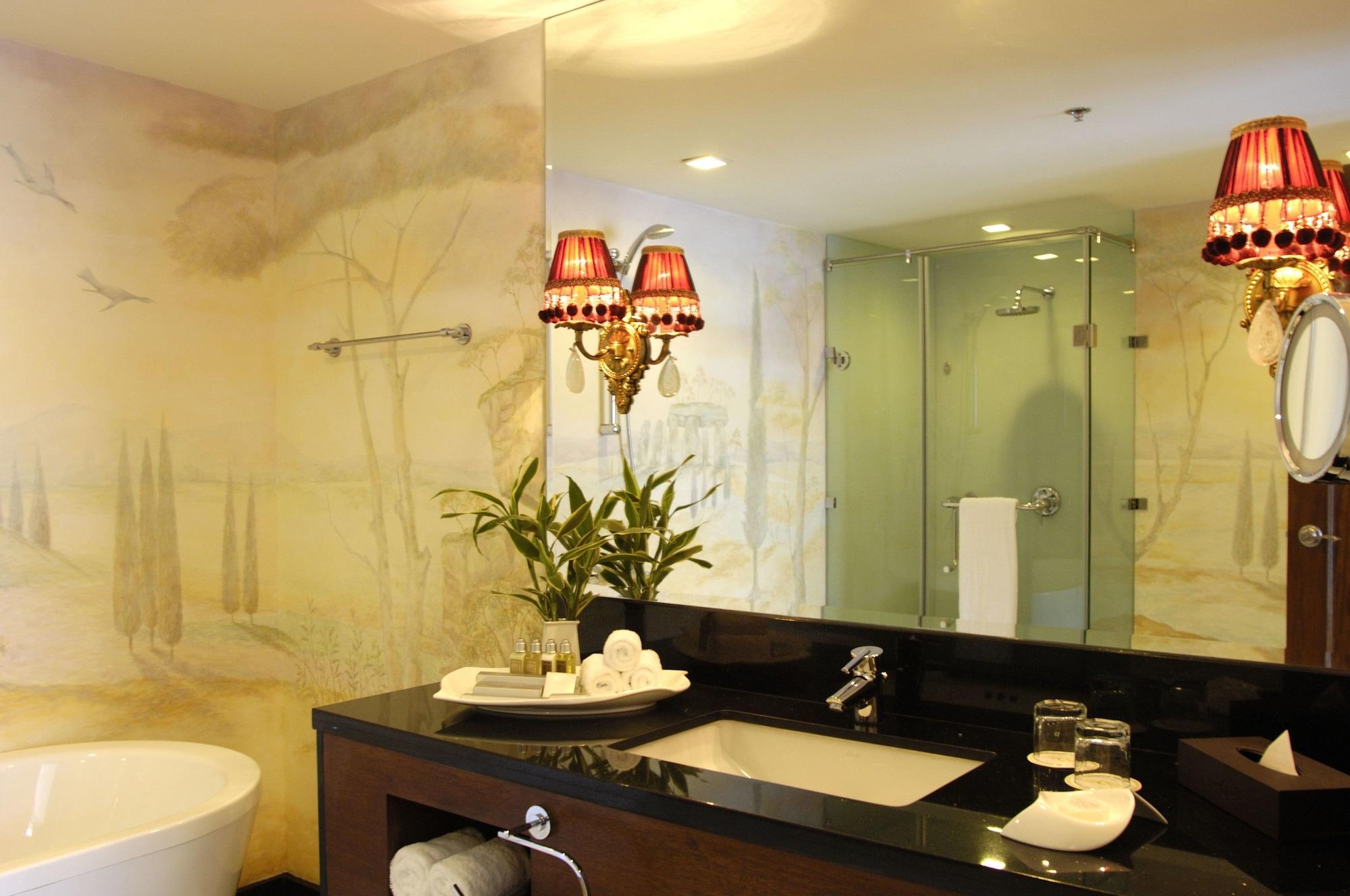Hotel Celeste Makati Makati City Екстериор снимка