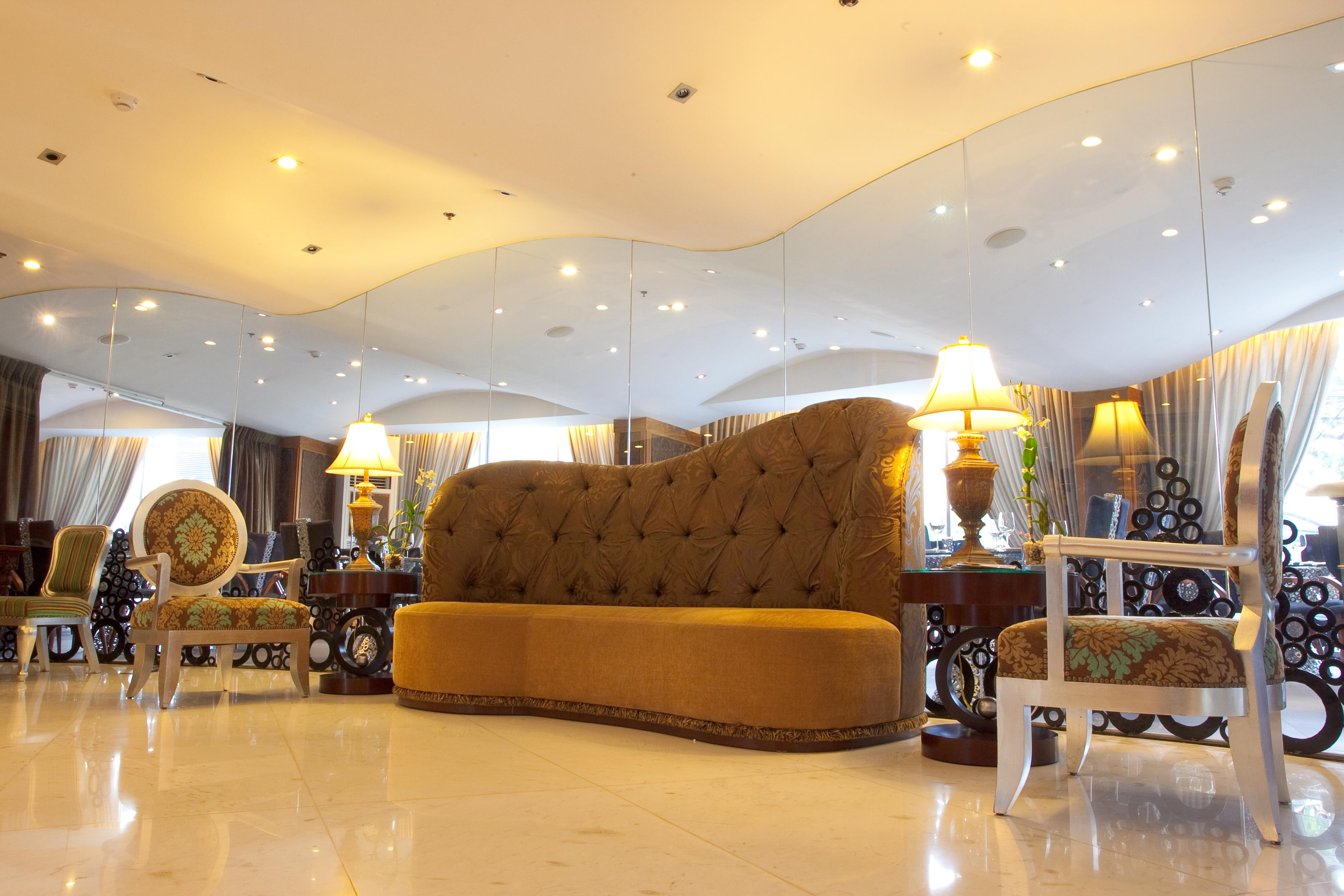 Hotel Celeste Makati Makati City Екстериор снимка
