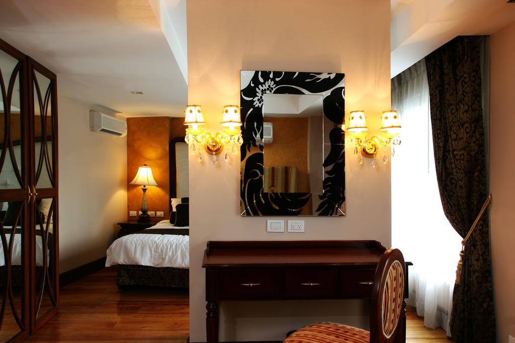 Hotel Celeste Makati Makati City Екстериор снимка
