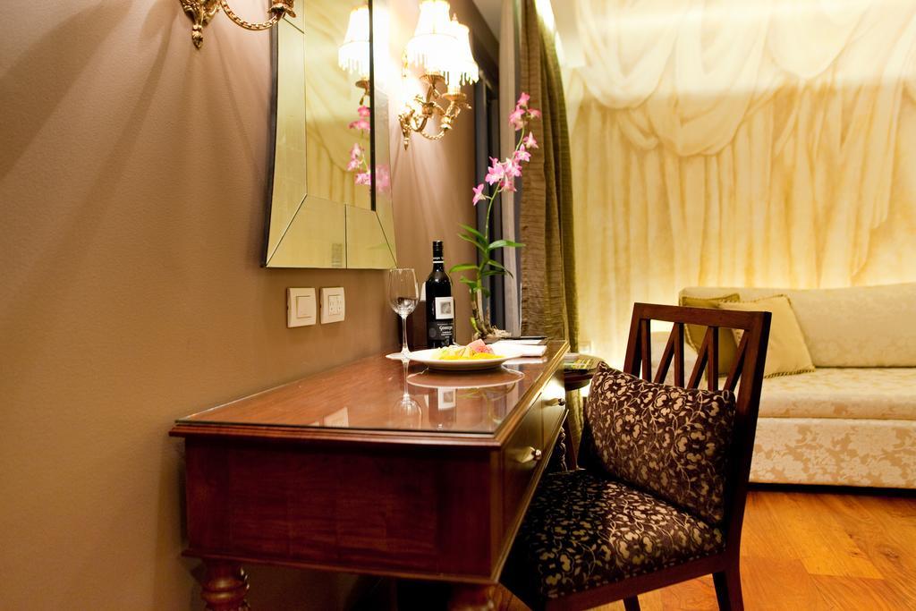 Hotel Celeste Makati Makati City Екстериор снимка