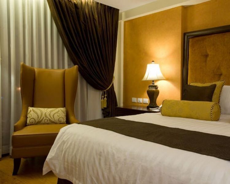 Hotel Celeste Makati Makati City Екстериор снимка